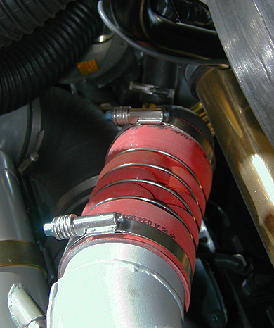 BREEZE_AERO_HKFK_constant-torque_app BREEZE Schlauchschelle Montagebeispiel